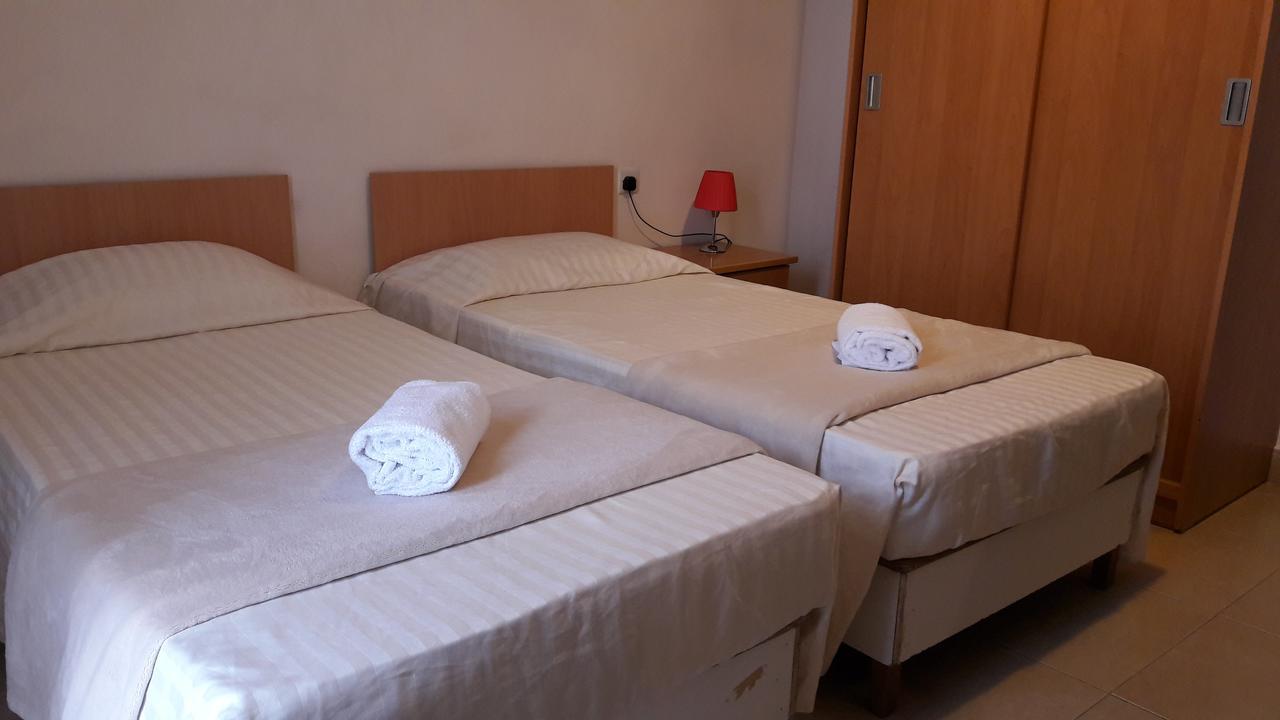 Tropicana Hotel
