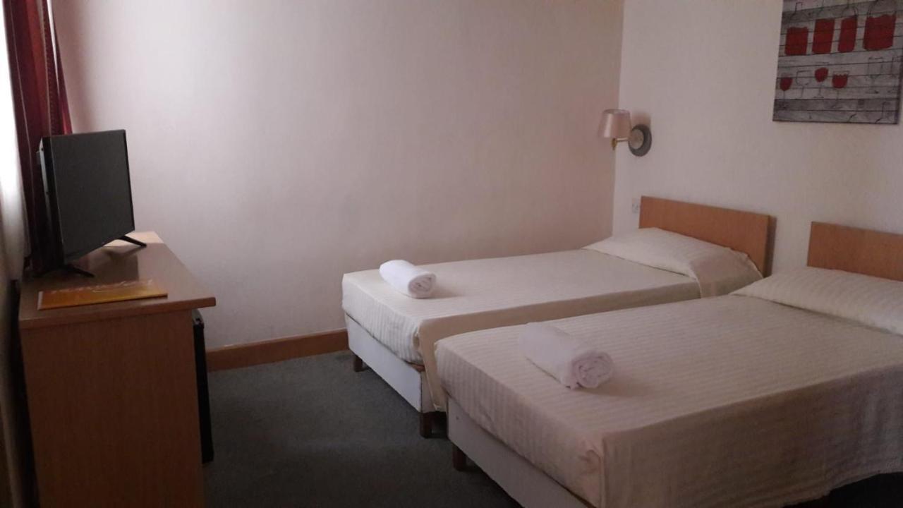 Hotel Tropicana